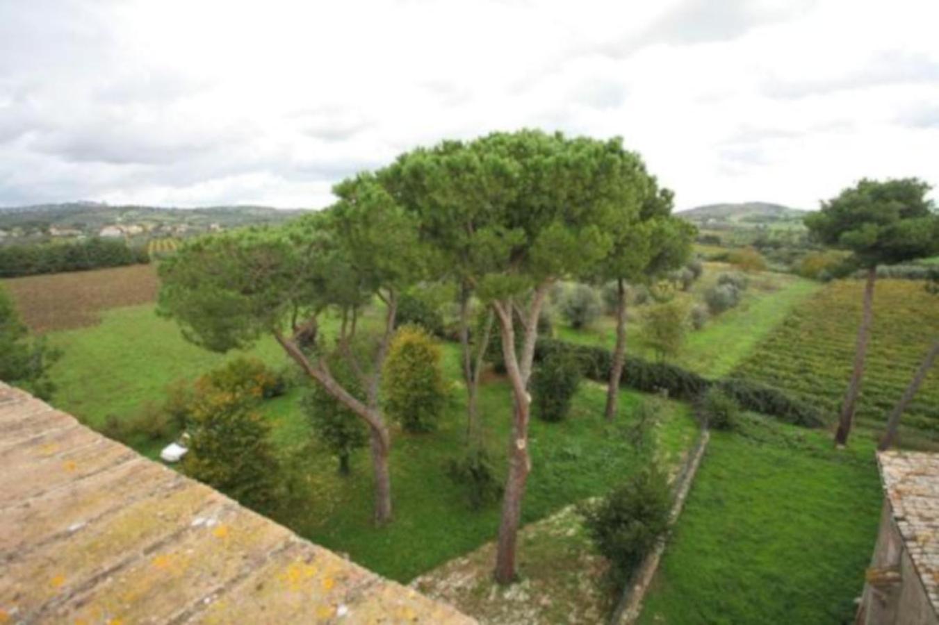 Aparthotel Antico Borgo La Commenda Montefiascone Exterior foto